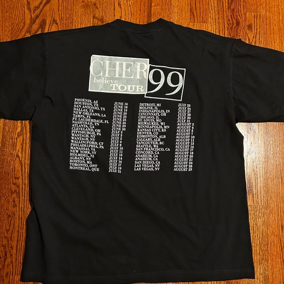 Black Graphic T-Shirt with Cher Design - Picture 3 of 4